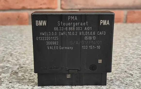 BMW i3 Parking PDC control unit/module 6868003