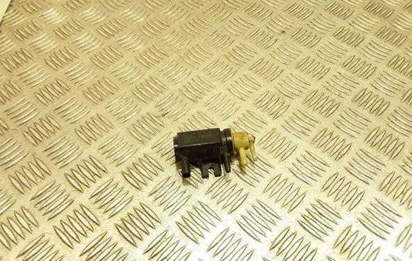 Mercedes-Benz E W212 Turbo solenoid valve A0091533128