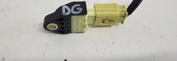 Toyota RAV 4 (XA30) Airbag deployment crash/impact sensor 8983133020 70341DAS7