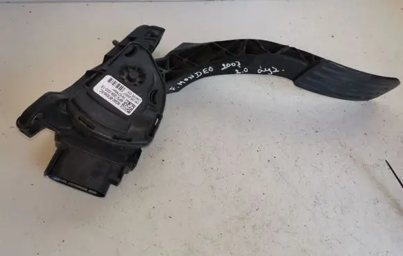 Ford Mondeo MK IV Accelerator throttle pedal 6G929F836SC