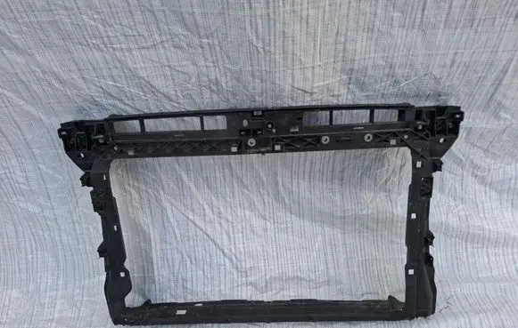 Skoda Superb B8 (3V) Radiator support slam panel 3V0805588J