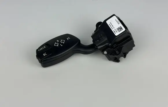 BMW 5 E60 E61 Indicator stalk 6951349 0110675005