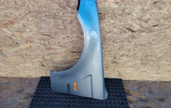BMW 3 E46 Fender