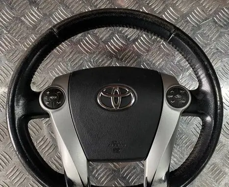 Toyota Prius+ (ZVW40) Steering wheel PRIUSZVW40