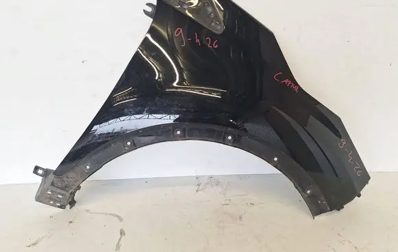 Renault Captur Fender 631001642R