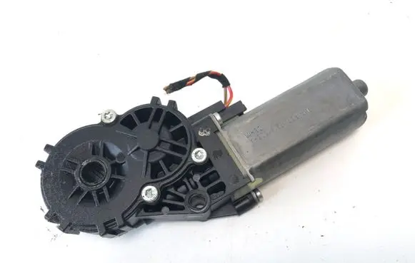 Audi Q7 4L Seat adjustment motor 0390203224 821418064