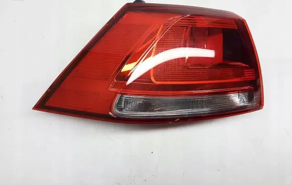 Volkswagen Golf VII Rear/tail lights 5G0945095M