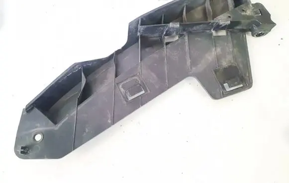 Volvo V70 Front bumper mounting bracket 30796388