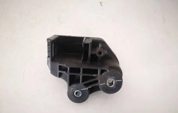 Fiat Tipo Radiator mount bracket DT1465128410
