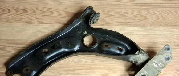 Volkswagen Caddy Front lower control arm/wishbone