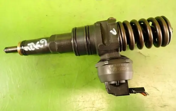 Ford Galaxy Fuel injector
