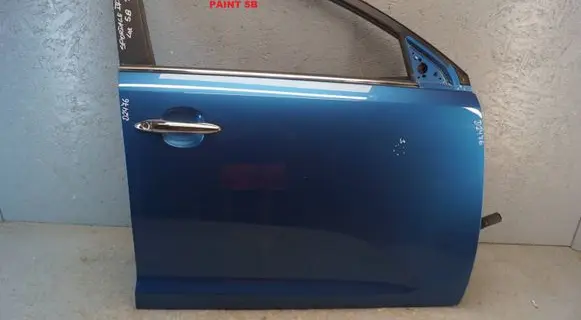KIA Sportage Front door