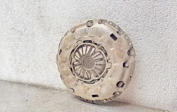 Opel Astra H Pressure plate 