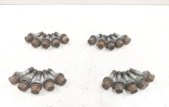 Saab 9-3 Ver2 Nuts/bolts 