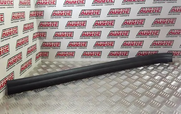 BMW 1 E82 E88 Front sill trim cover 7058147 51477058147