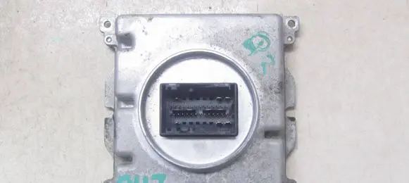 Audi Q3 8U Headlight ballast module Xenon 7PP941572AB