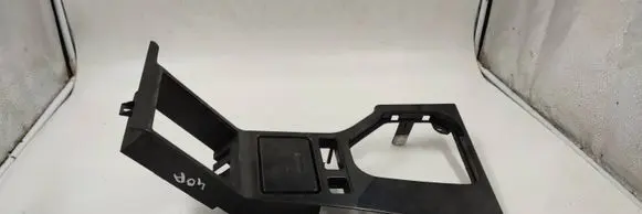 BMW 5 E39 Center console 3046300A0 8256297