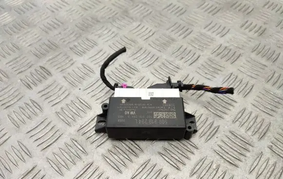 Volkswagen PASSAT B8 Parking PDC control unit/module 5Q0919294L 5Q0919294A