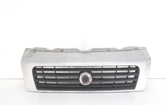 Fiat Ducato Front bumper upper radiator grill 1308067070