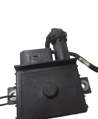 BMW 1 E81 E87 Glow plug pre-heat relay 779800003