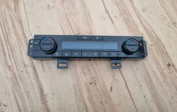 Nissan Qashqai J12 Other switches/knobs/shifts 275006UM6C