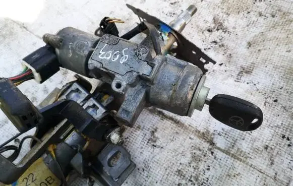 Toyota Avensis T250 Ignition lock