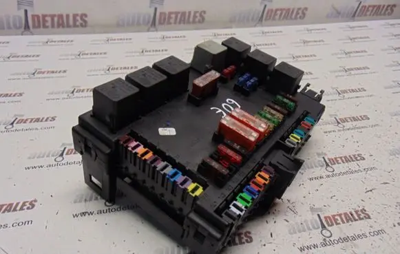 Mercedes-Benz S W221 Fuse module A2215406450