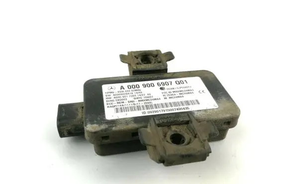 Mercedes-Benz C W205 Tire pressure sensor A0009006907