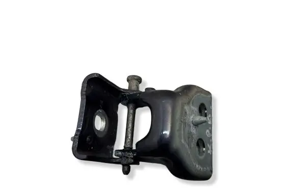 Peugeot 508 Front door lower hinge A075091