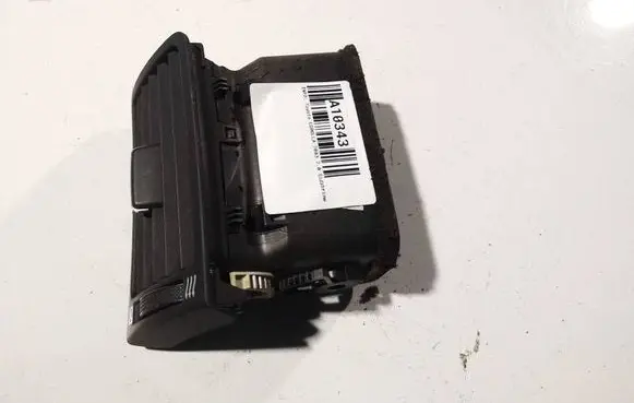 Toyota Corolla E120 E130 Dash center air vent grill