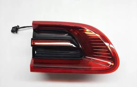 Porsche Macan (95B) Tailgate rear/tail lights 95B945093F