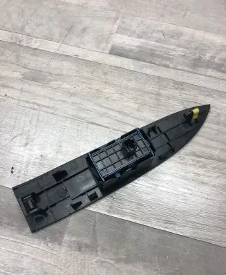 Toyota Avensis T250 Electric window control switch 7427105040 7427105050