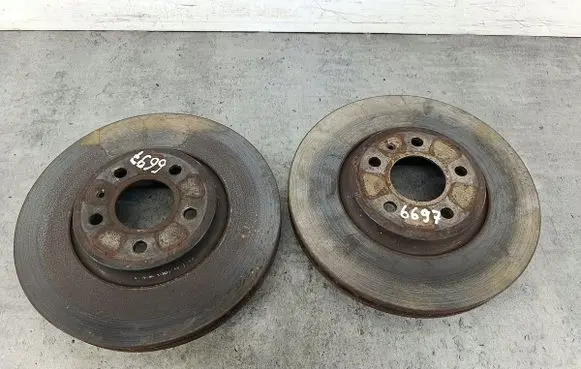 Audi A5 8T 8F Front brake disc