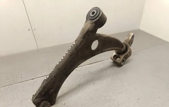 Seat Alhambra (Mk2) Front lower control arm/wishbone