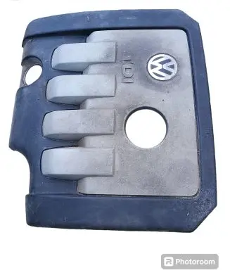 Volkswagen PASSAT B6 Engine cover (trim) 03G103925BG