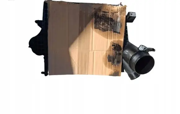 Audi Q7 4M Intercooler radiator 4M0145803BP