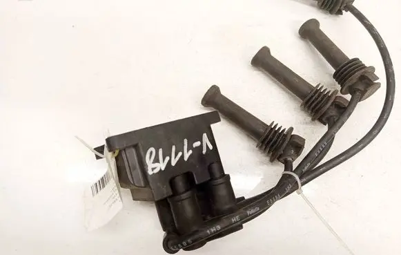 Ford Focus High voltage ignition coil CM5G12029FB