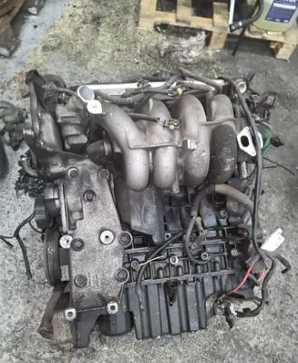 Volvo S40, V40 Engine