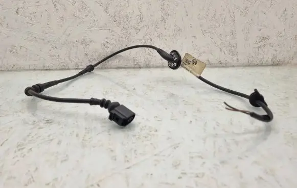 Volkswagen Golf Plus Rear ABS sensor wiring 1K0927904Q 1K04Q