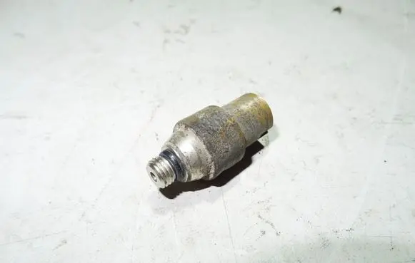 Volkswagen Phaeton Air suspension valve block 