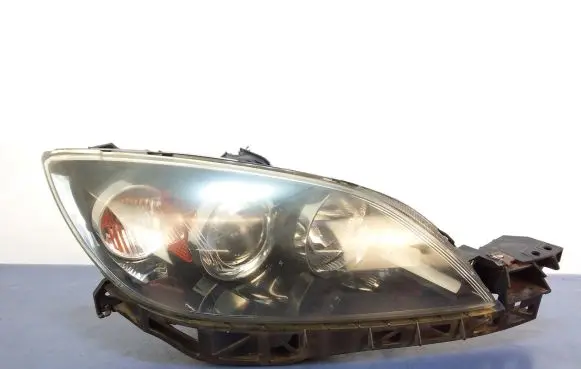 Mazda 3 I Headlight/headlamp