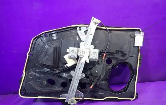 Ford Fiesta Front door window regulator with motor M2S61A203A29ALL
