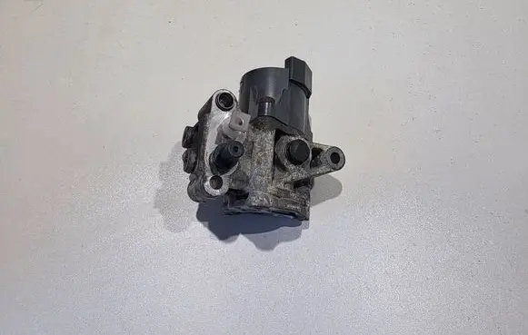 Volvo V60 Oil pump 31325625