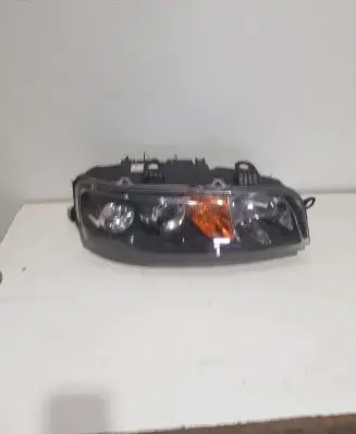 Fiat Punto (188) Headlight/headlamp 51712397
