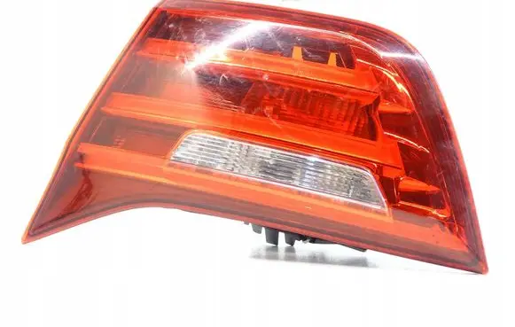 BMW 4 F32 F33 Tailgate rear/tail lights 7296102