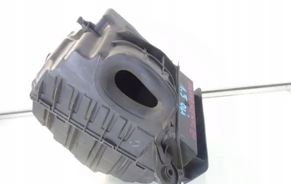 Renault Scenic III - Grand scenic III Air filter cleaner box bracket assembly 8200947663