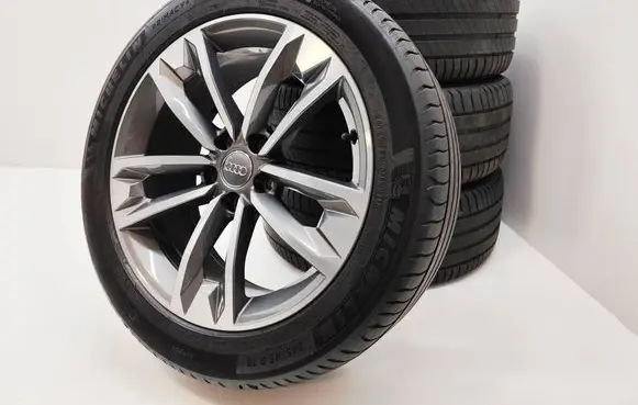 Audi A4 Allroad B9 R18 alloy rim 8W9601025C