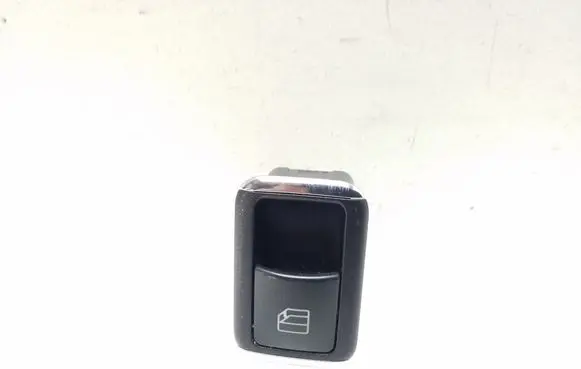 Mercedes-Benz C W204 Electric window control switch A2048707358