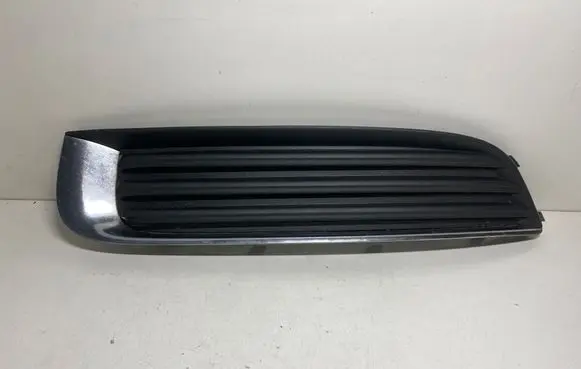 Opel Insignia A Front bumper lower grill 13264445 551004542