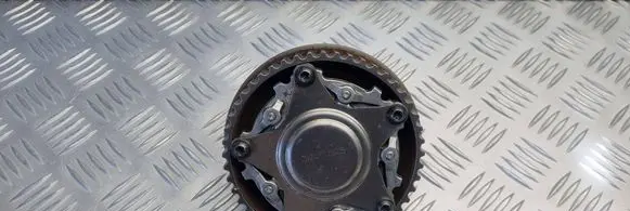 Volvo XC60 Camshaft pulley/ VANOS 32137525 SJ230009 P32298278
